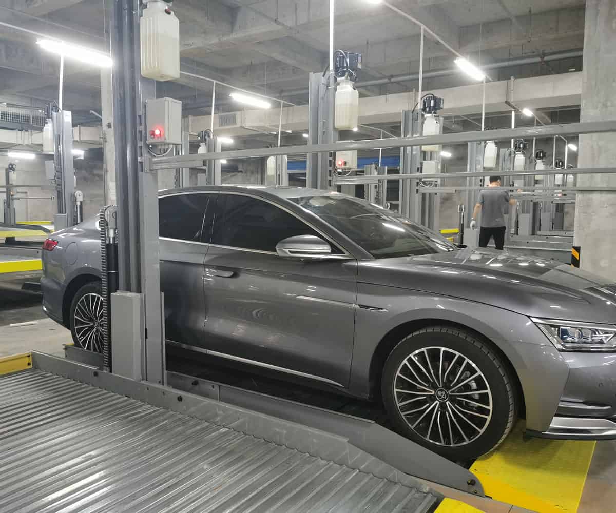 四柱簡易式立體車庫二手