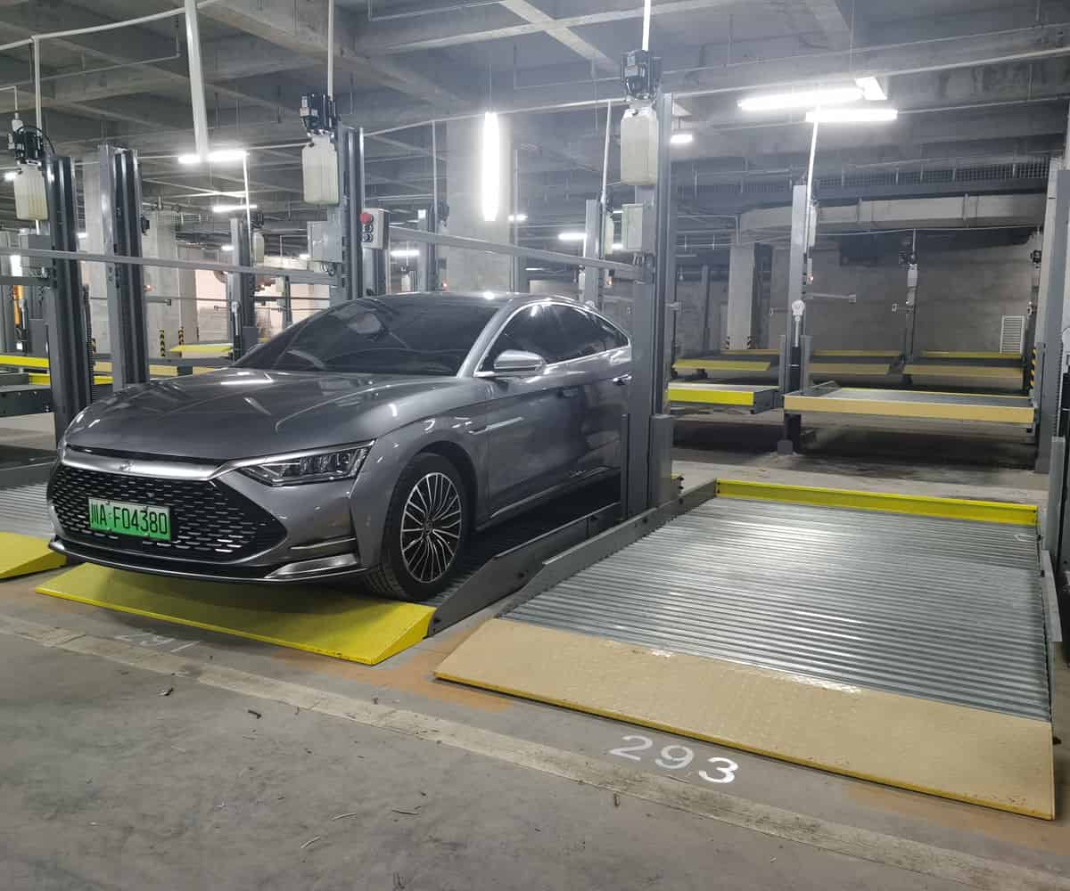雙層升降式停車設(shè)備收購.jpg