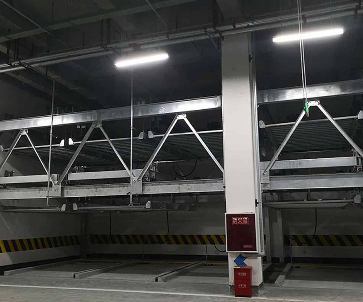 雙層升降式機(jī)械式立體車庫(kù)長(zhǎng)租.jpg