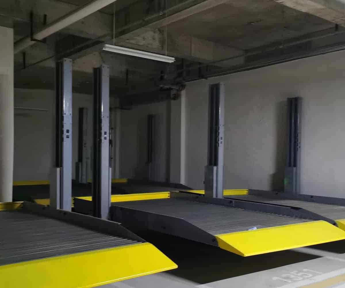 雙層升降橫移式機械式立體停車設備過驗收.jpg
