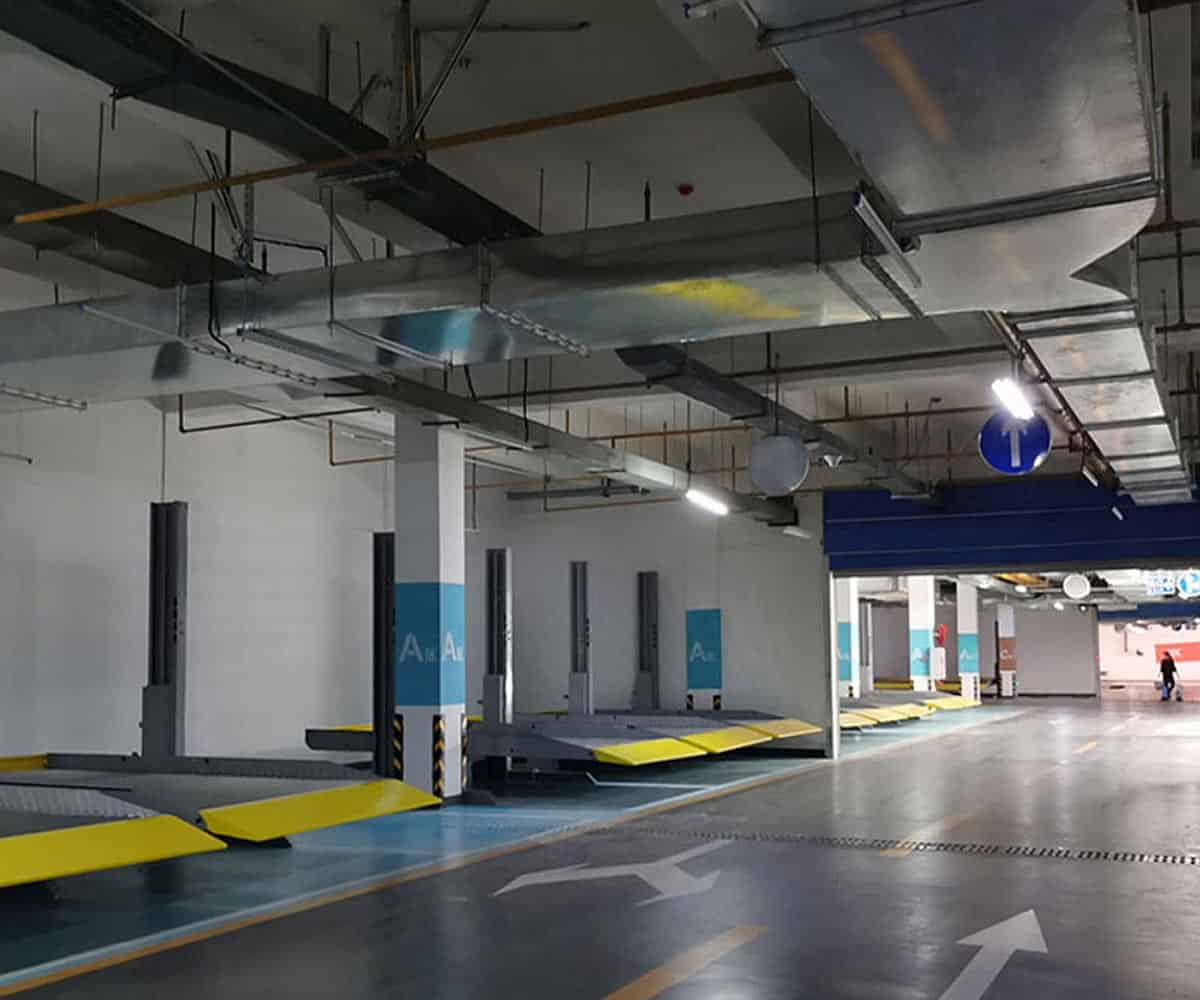 雙層升降橫移停車庫安裝.jpg
