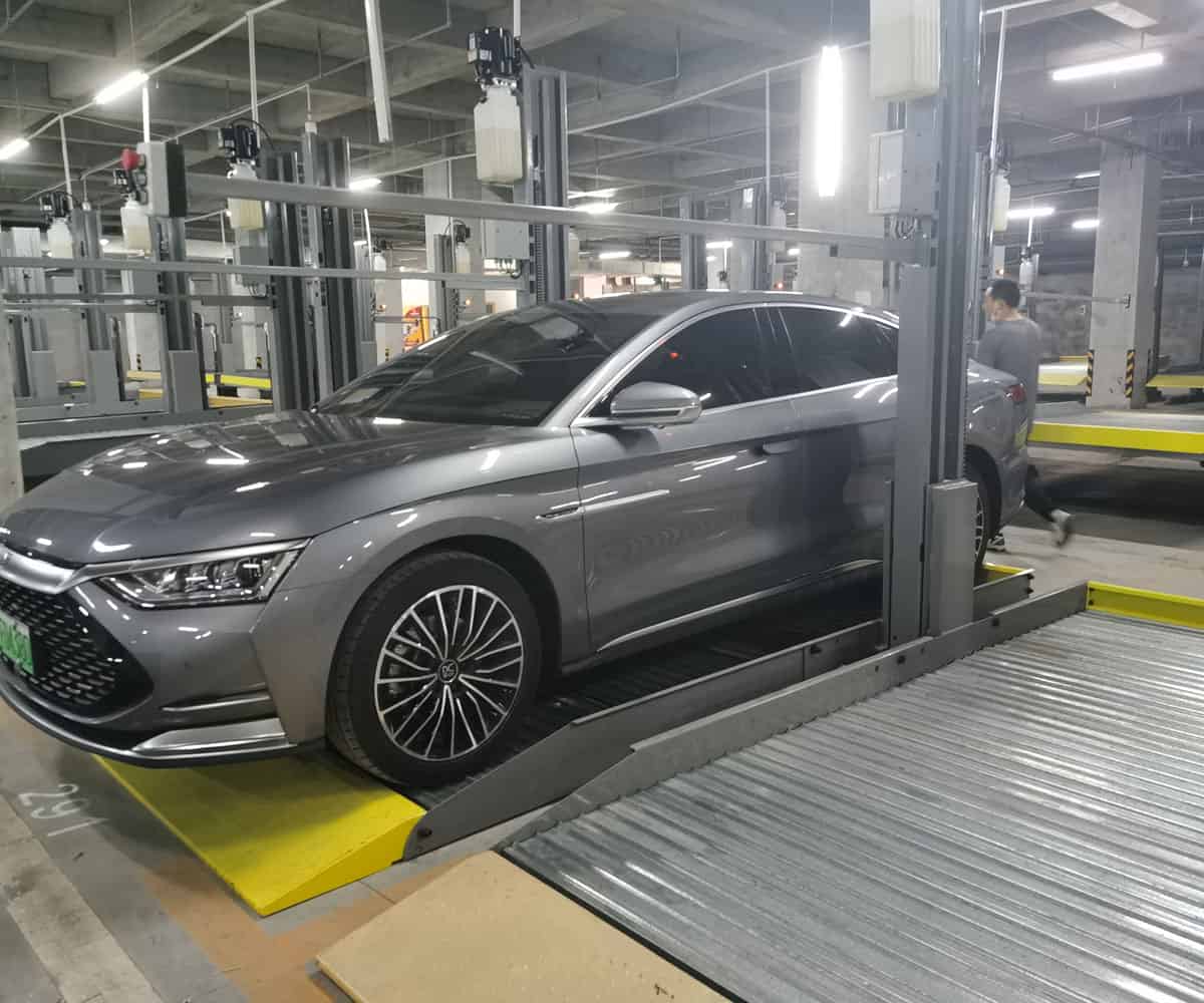 小區(qū)四柱簡易升降類停車寶