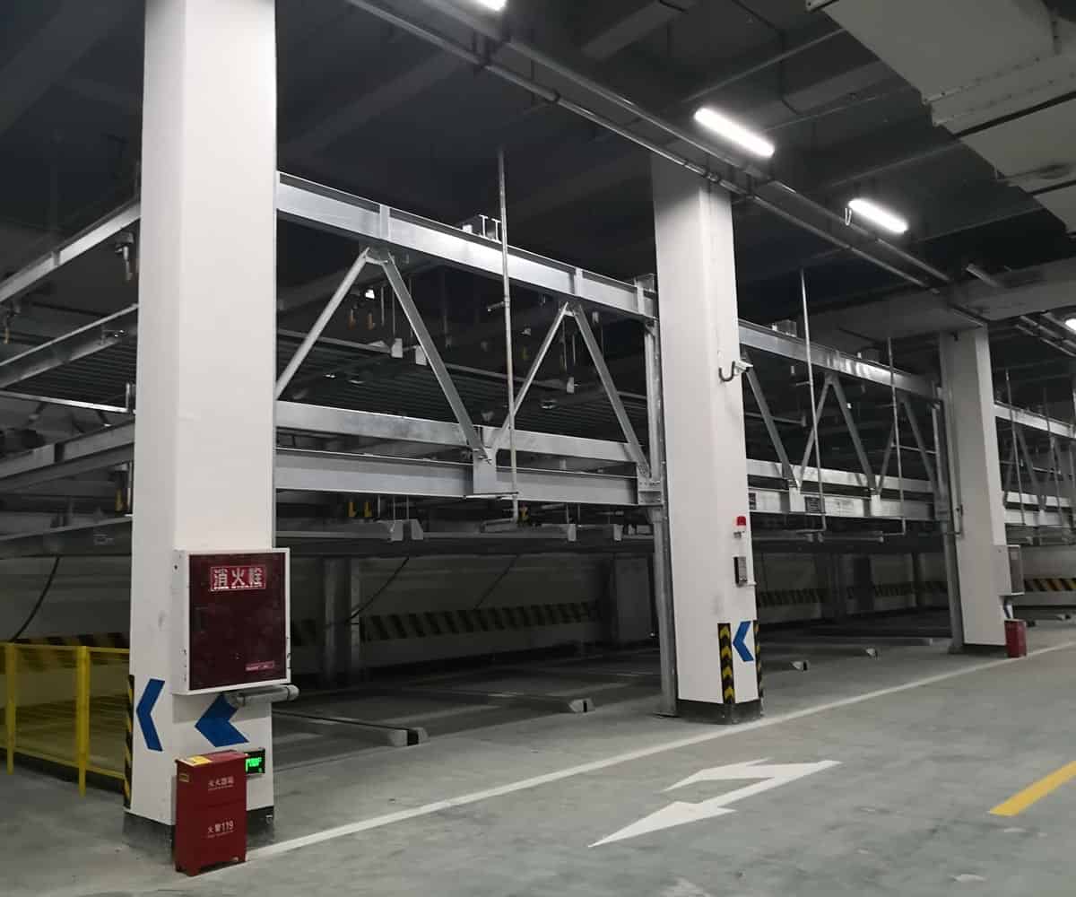 兩層升降橫移式機械式停車庫